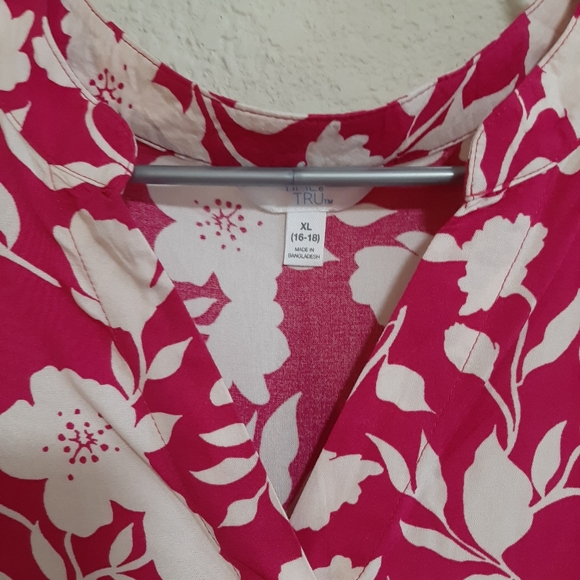 Shift Dress - Picture 4 of 7